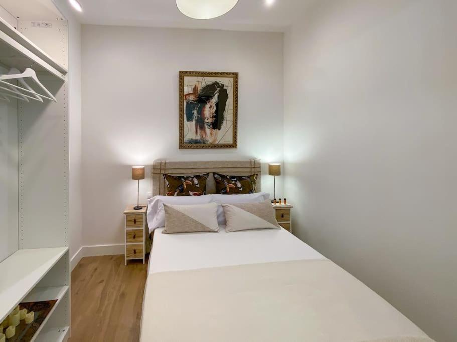 New Lavapies Spacious Flat, 2 Bedrooms And 2 Balconies Madrid Exterior foto